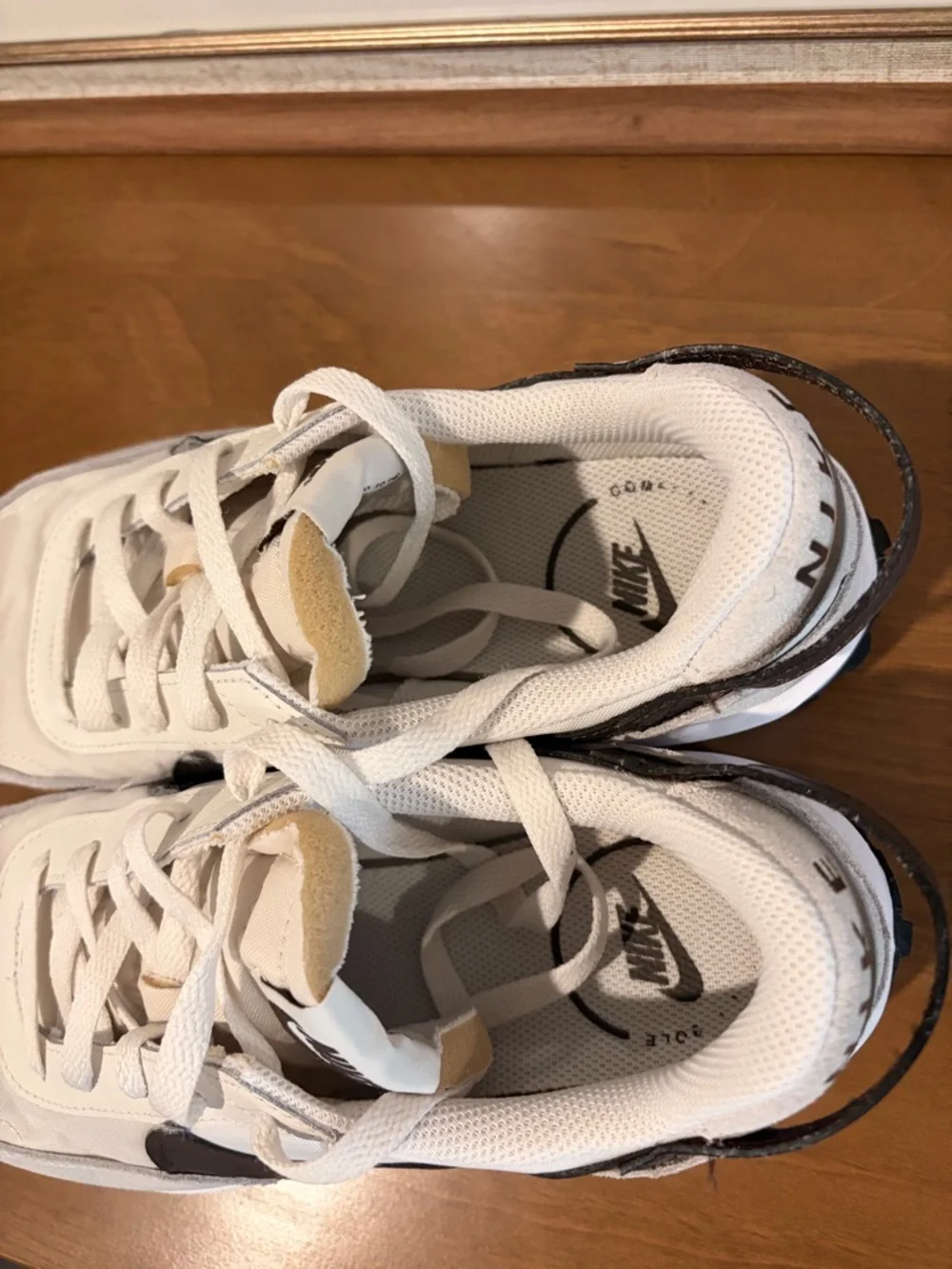 Women’s Nike Waffle Debut - Size 10 - Picture 4 of 6